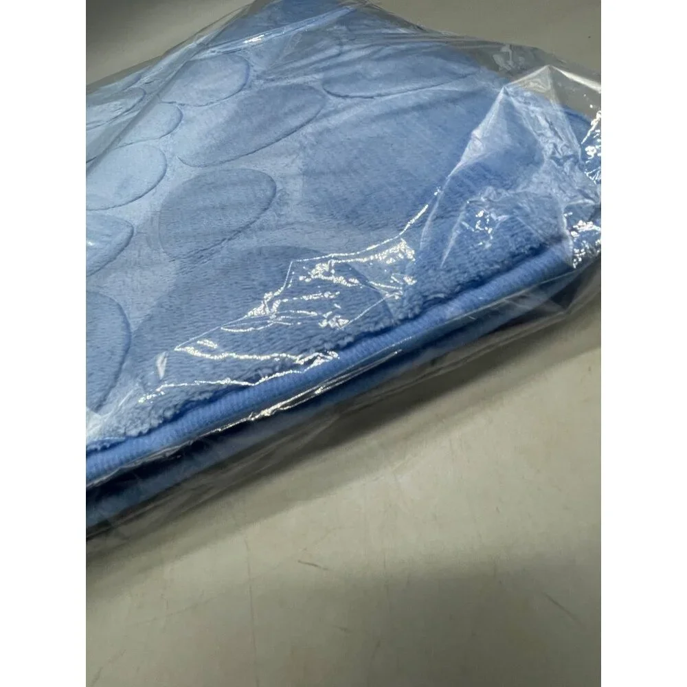blue squishy bath mat soft 22x16